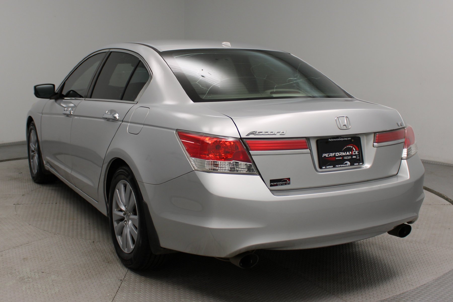 Used 2011 Alabaster Silver Metallic Honda 3.5 EX-L 4dr V6 Auto image 36