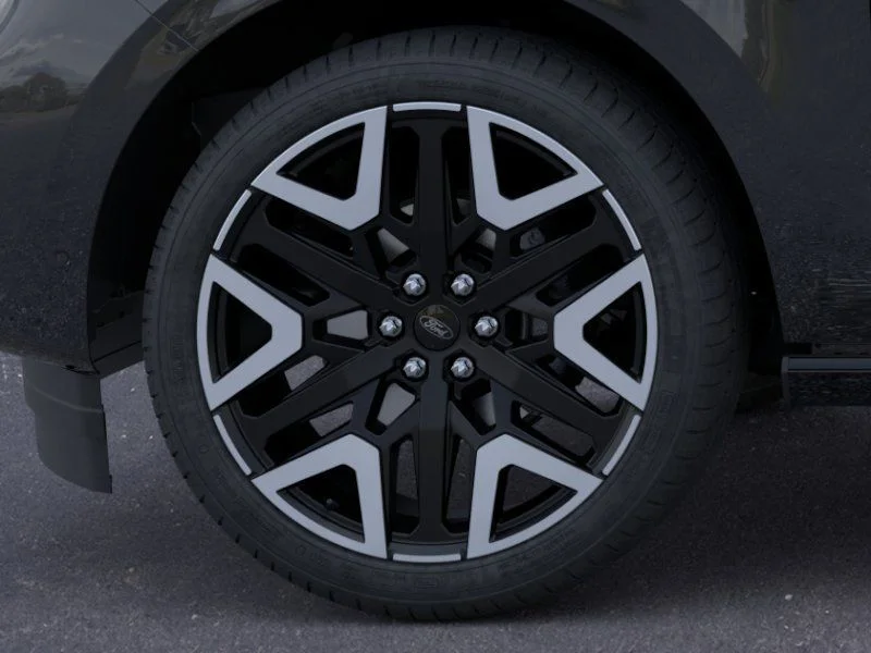 New 2026 Dark Matter Gray Metallic Ford MAX Platinum® image 19