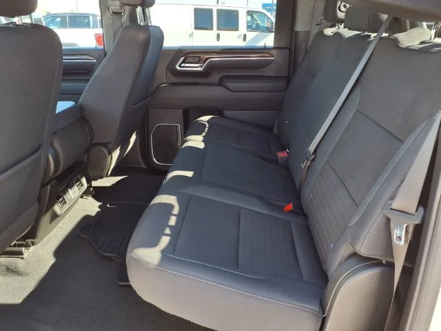 Used 2026 Summit White Chevrolet LT image 15