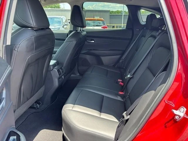 Used 2025 Red Nissan SL image 12