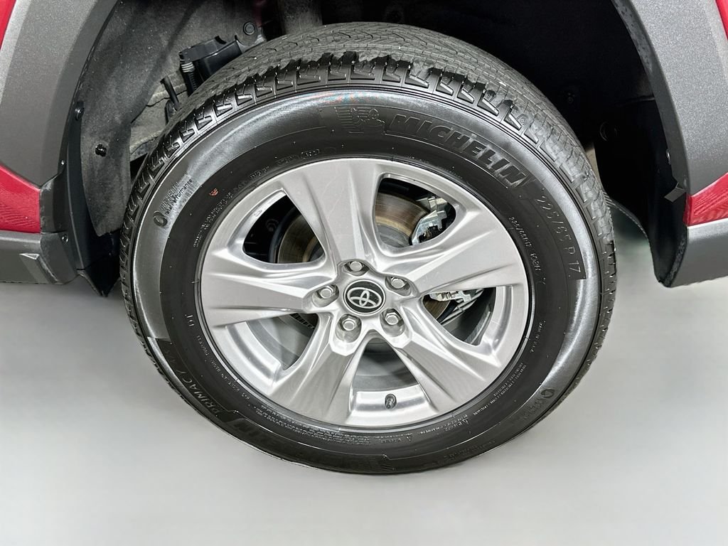 Used 2025 Red Toyota XLE image 31