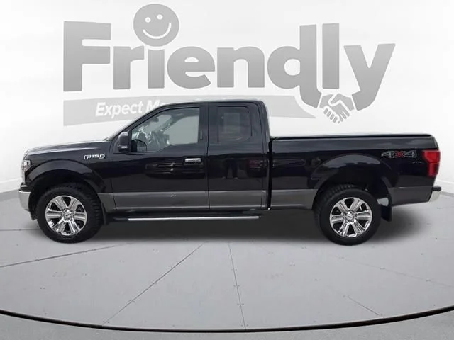 Used 2019 Agate Black Metallic Ford XLT image 3