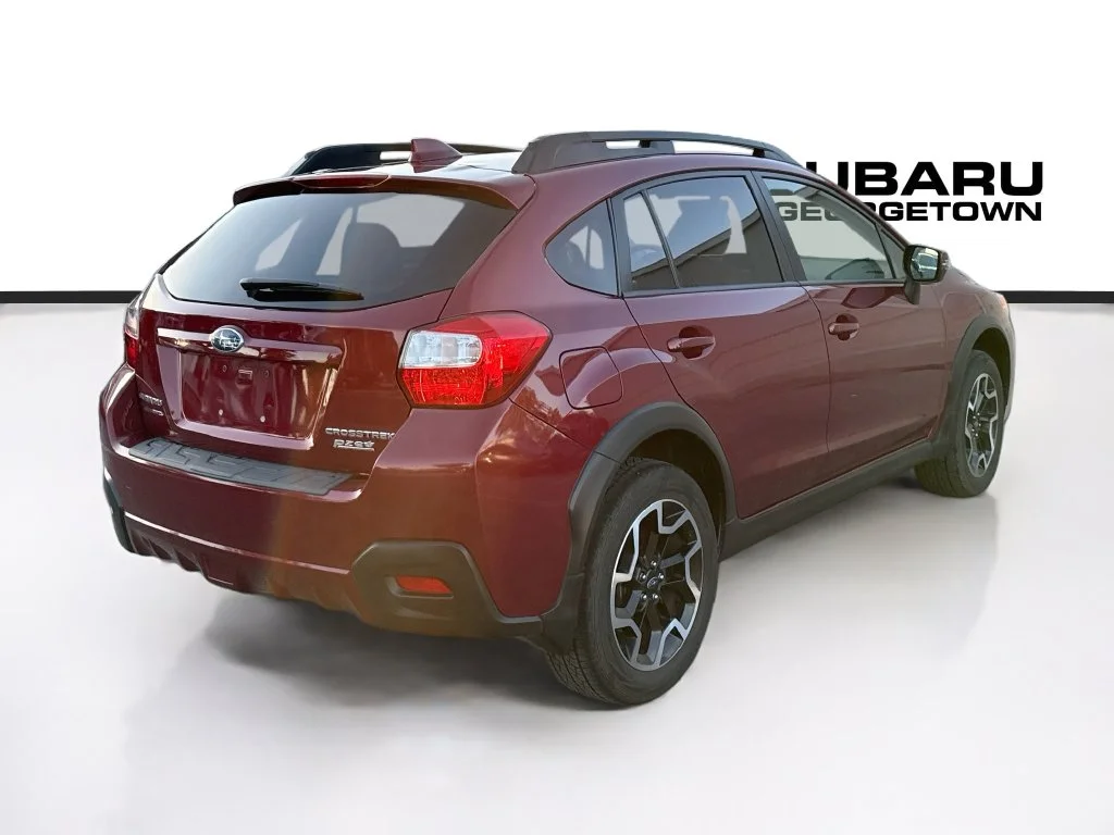 Used 2017 Red Subaru 2.0i Limited image 7