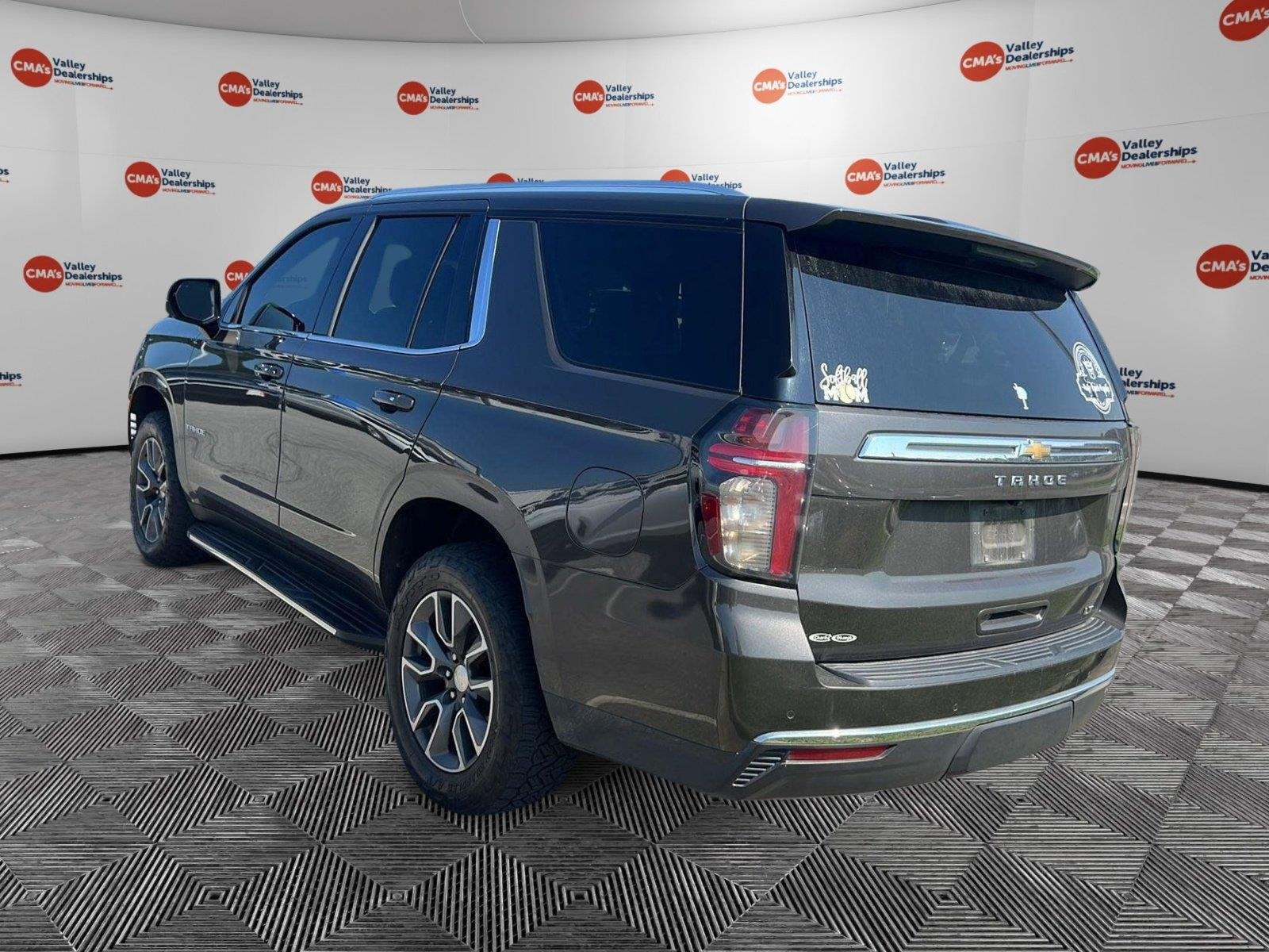 Used 2021 Graywood Metallic Chevrolet LT image 3