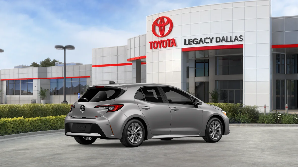 New 2027 Classic Silver Metallic Toyota SE image 38