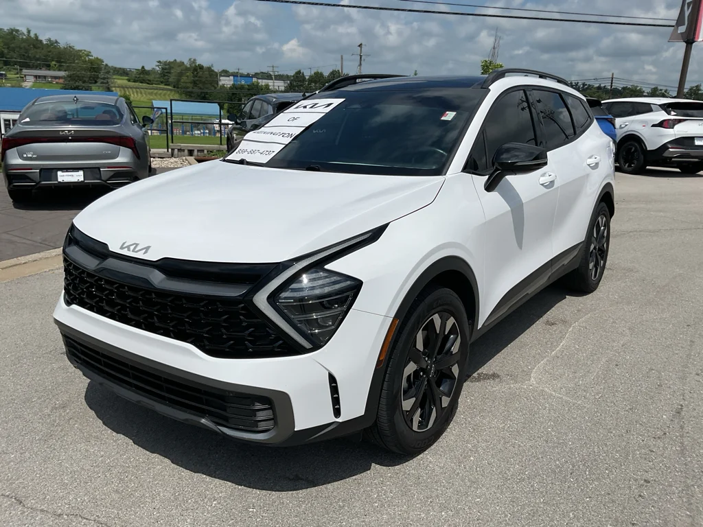 Used 2024 Glacial White Pearl Kia X-Line image 4
