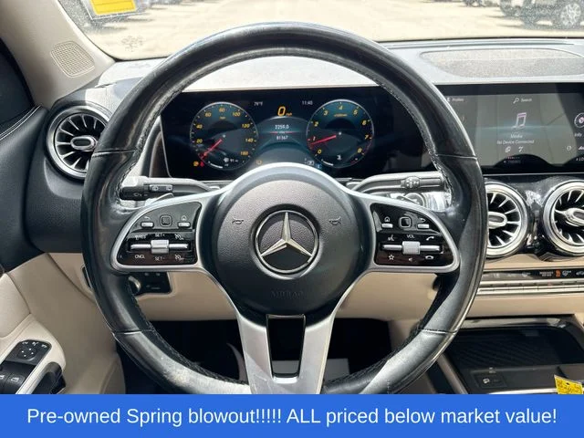 Used 2021  Mercedes-Benz GLB 250 image 32
