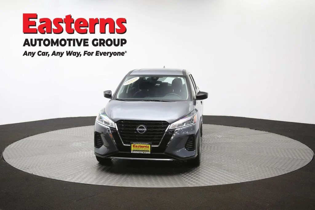 Used 2023 Gray Nissan S image 51