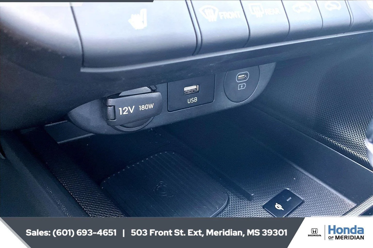 Used 2025 Fluid Metal Hyundai SEL Convenience image 23