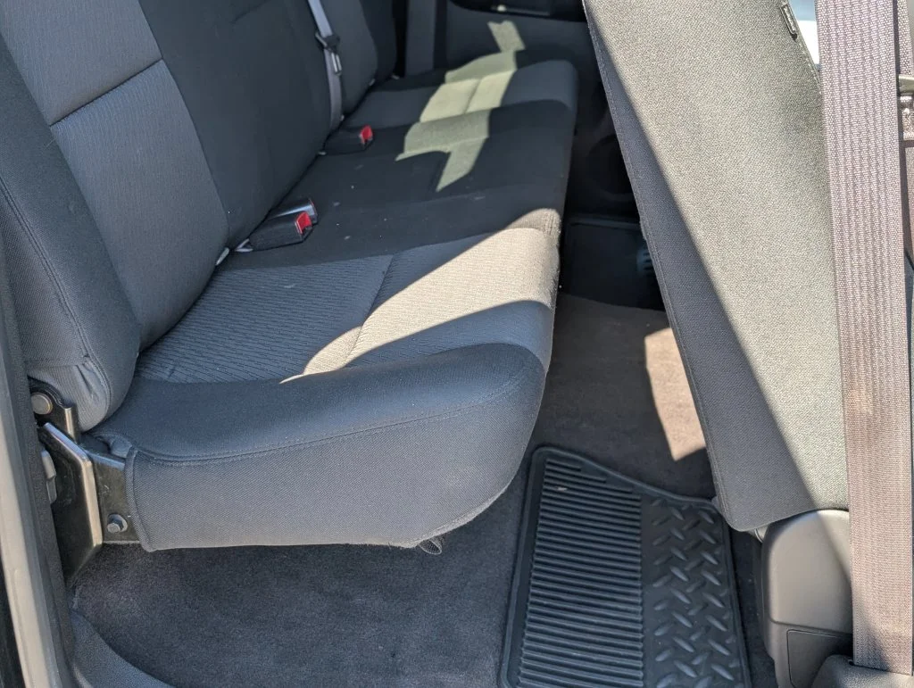 Used 2013 Black Chevrolet LS image 27