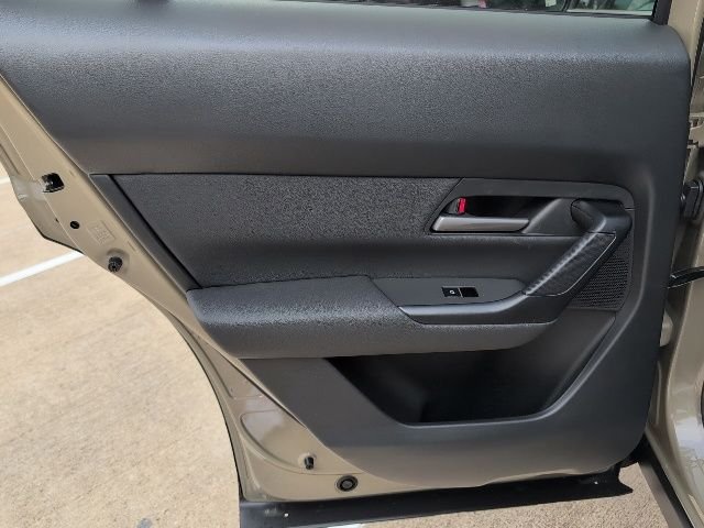 Used 2026 Beige/tan Mazda 2.5 S Meridian Edition image 9