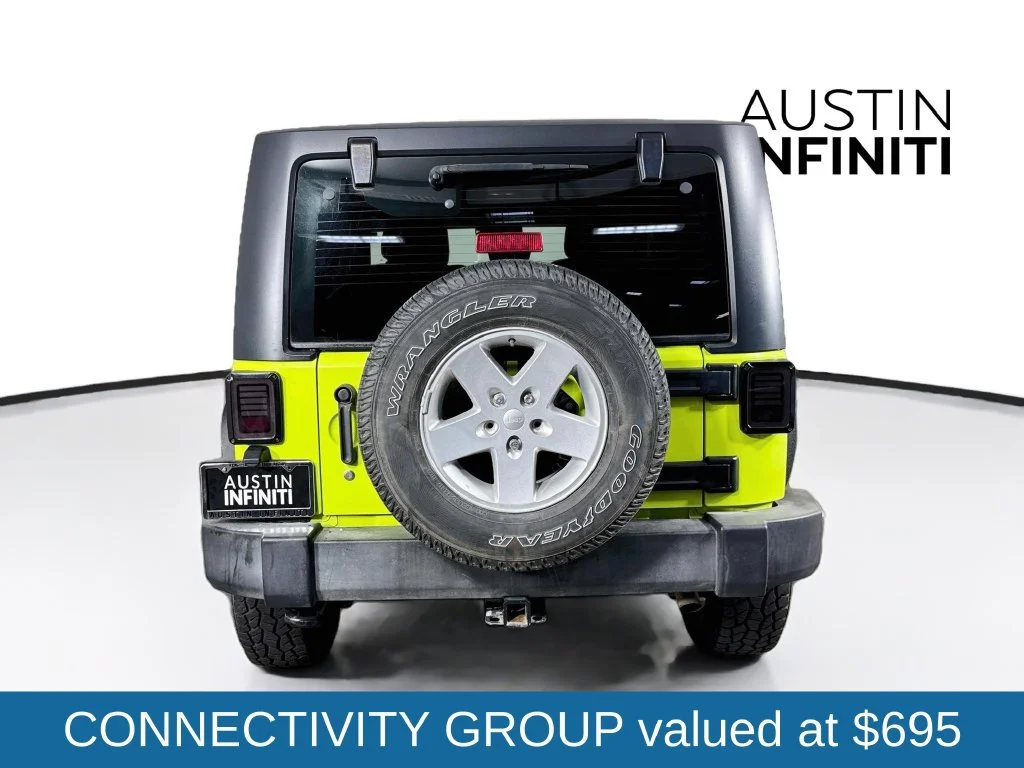 Used 2017 Green Jeep Sport image 7