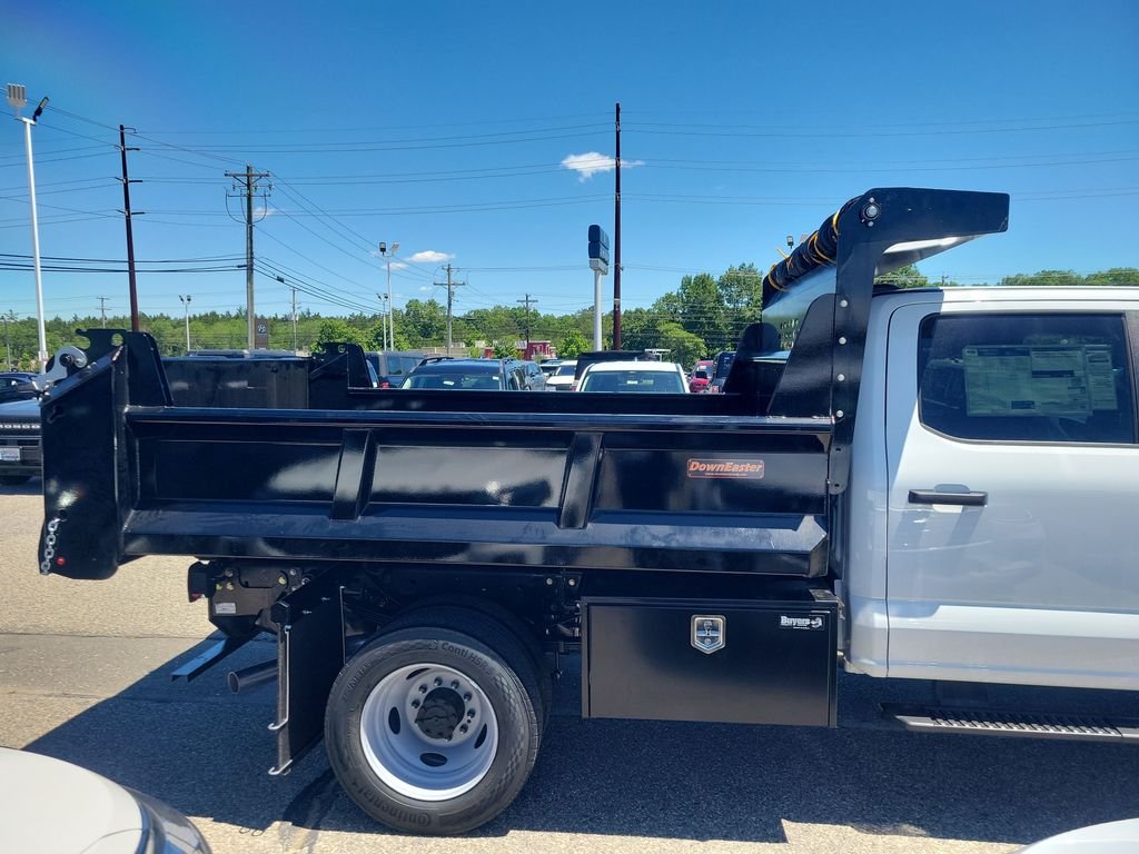 New 2026 Oxford White Ford F-450® XL image 5