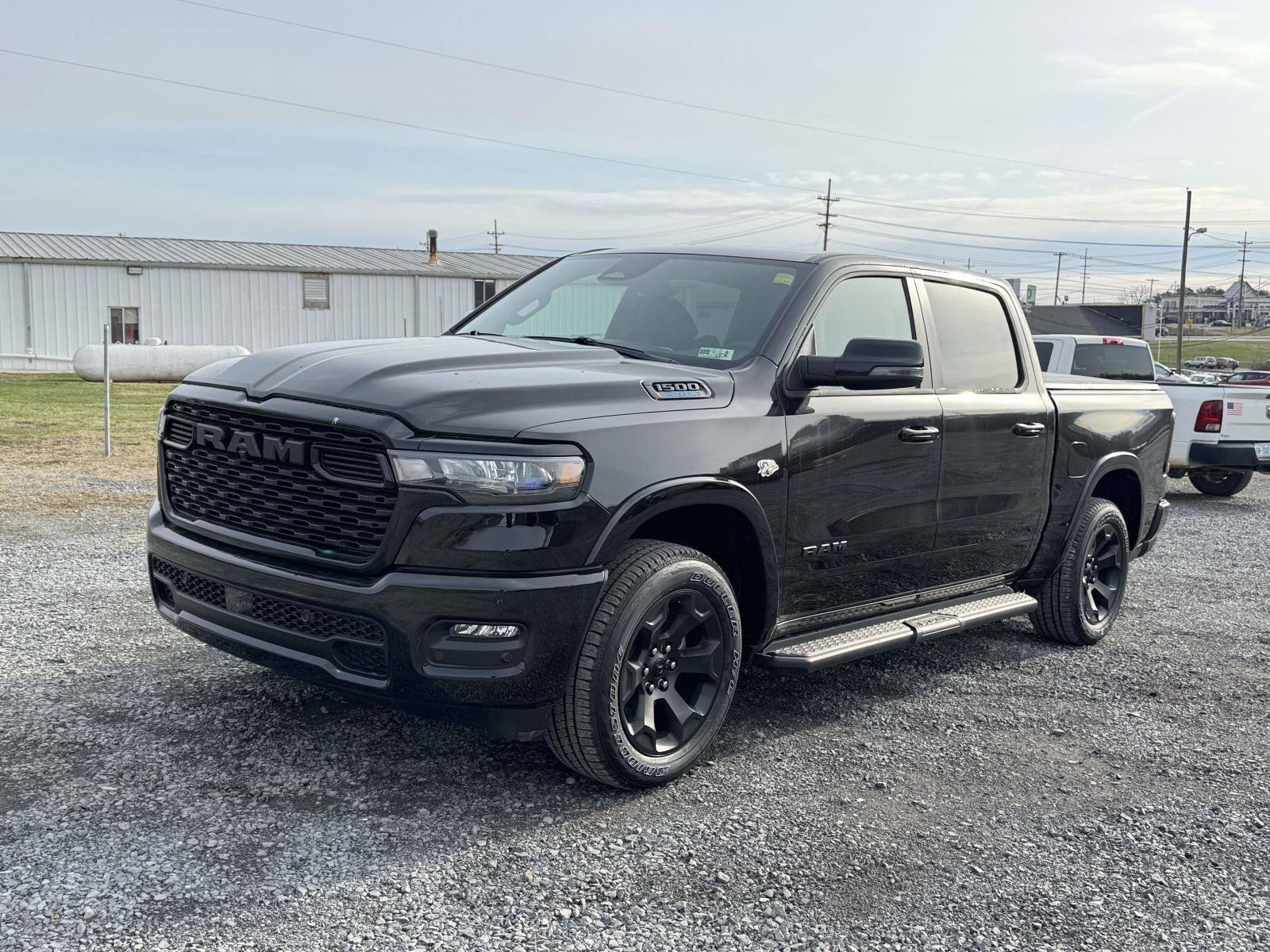 New 2026 Diamond Black Crystal Pearl-Coat Exterior Paint RAM Big Horn image 24