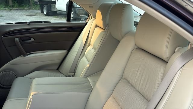 Used 2011 Pomegranate Pearl Acura 3.7 image 25