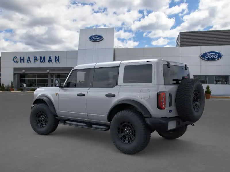 New 2026 Avalanche Gray Ford Badlands® image 4