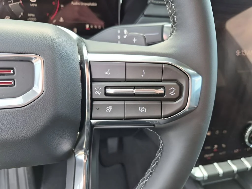 New 2026 Sterling Metallic GMC Elevation image 38