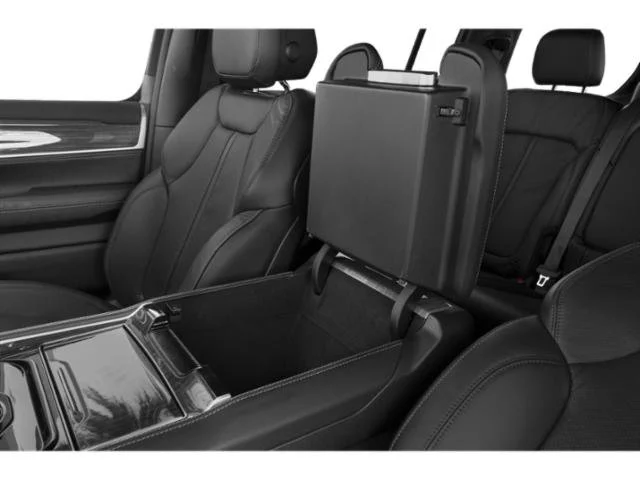 Used 2023 White Jeep Series III image 30