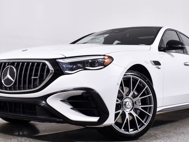 New 2026 MANUFAKTUR Moonlight White Metallic Mercedes-Benz E 53 AMG® image 62