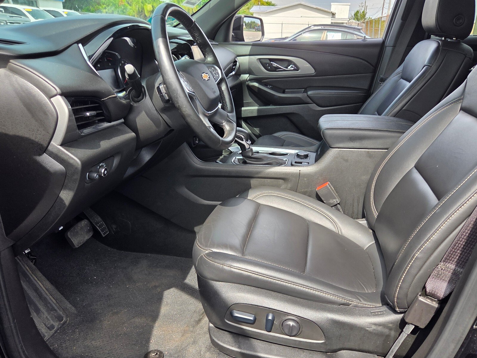 Used 2023 Mosaic Black Metallic Chevrolet LT Leather image 7