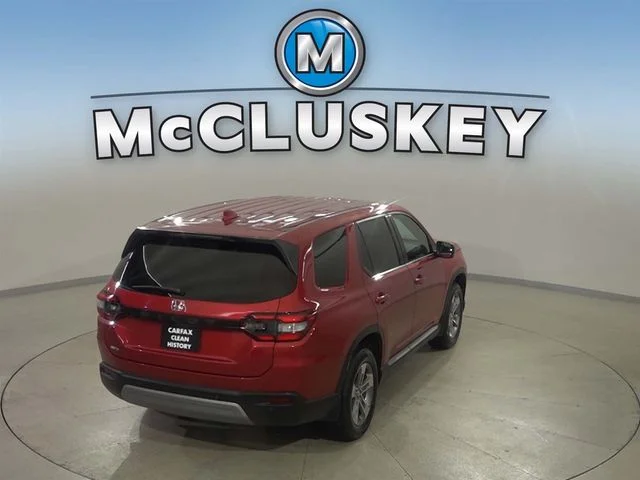 Used 2023 Red Honda EX-L image 6