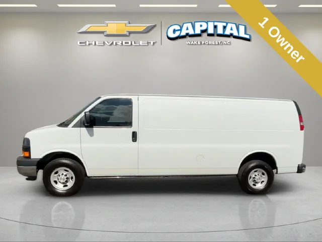 Used 2022 Summit White Chevrolet WT image 2