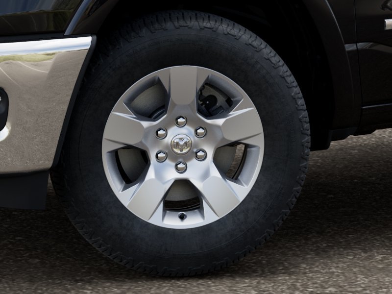 New 2027 Diamond Black Crystal Pearl-Coat Exterior Paint RAM Big Horn/Lone Star image 3