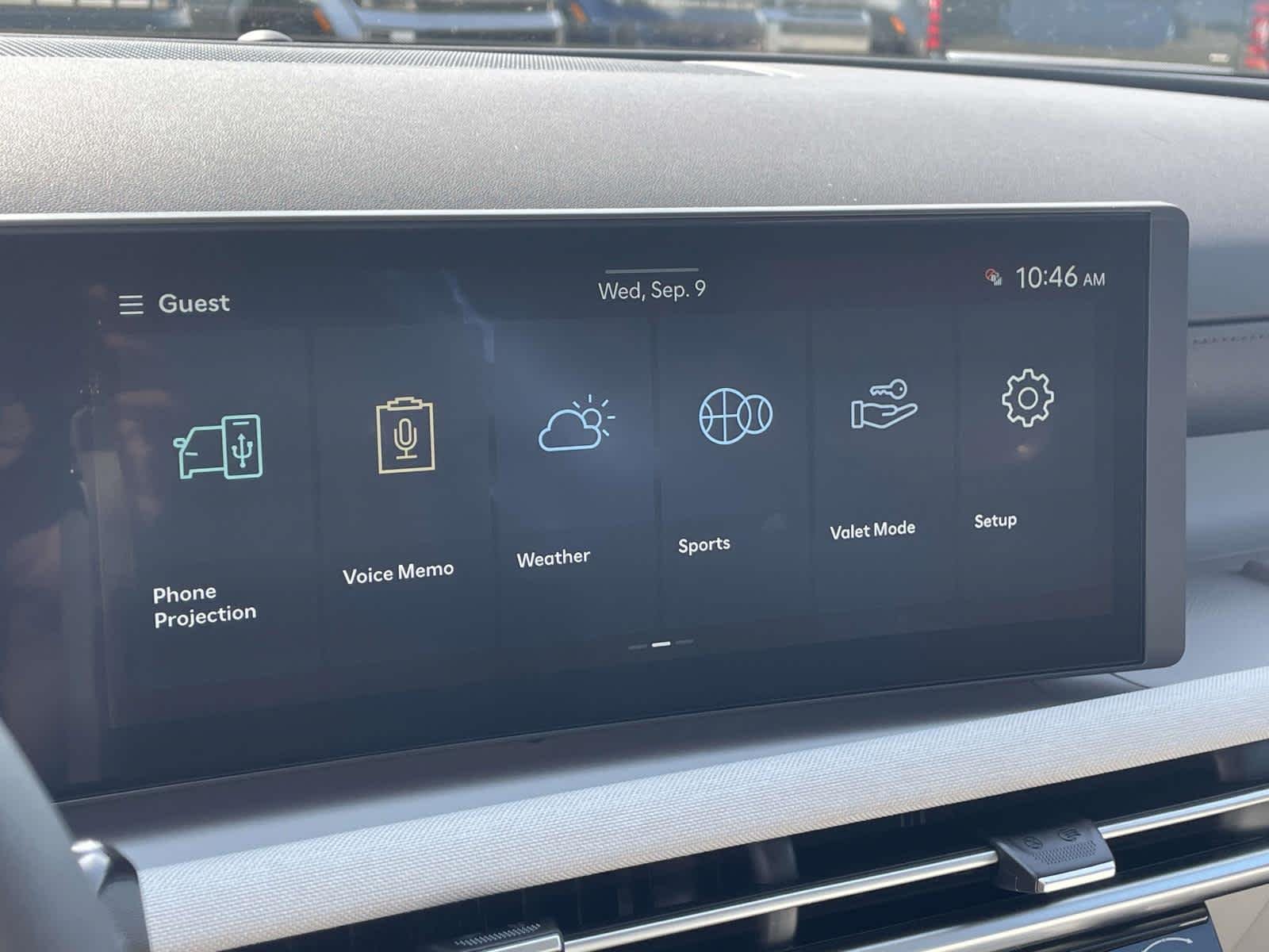 New 2026 Phantom Black Hyundai Limited image 24