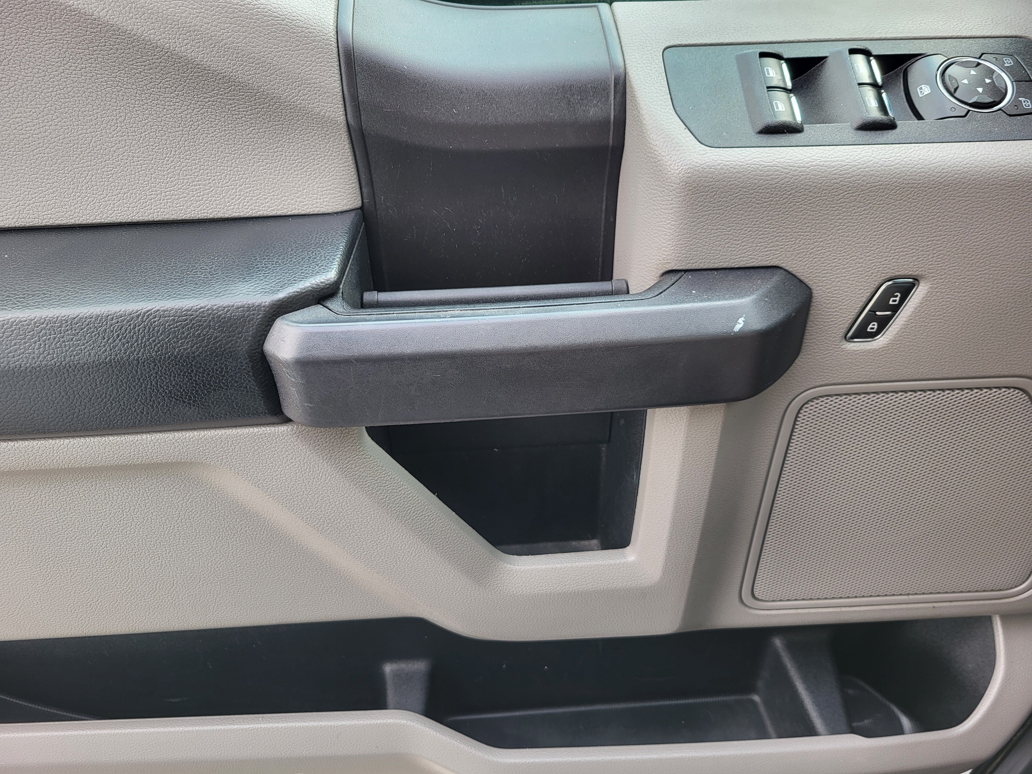 2018 Ford F-150 XL - Photo 18