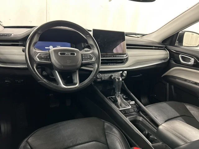 Used 2022 White Jeep Limited image 17