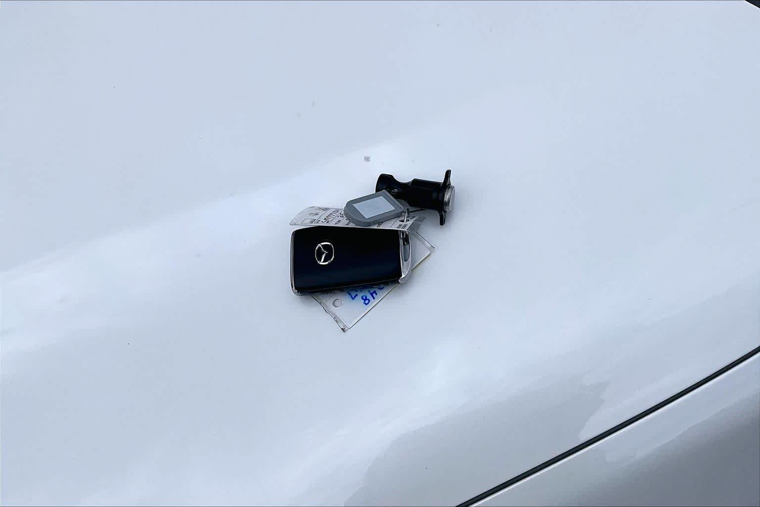 Used 2025 Snowflake White Pearl Mica Mazda 2.5 S Preferred Package image 15