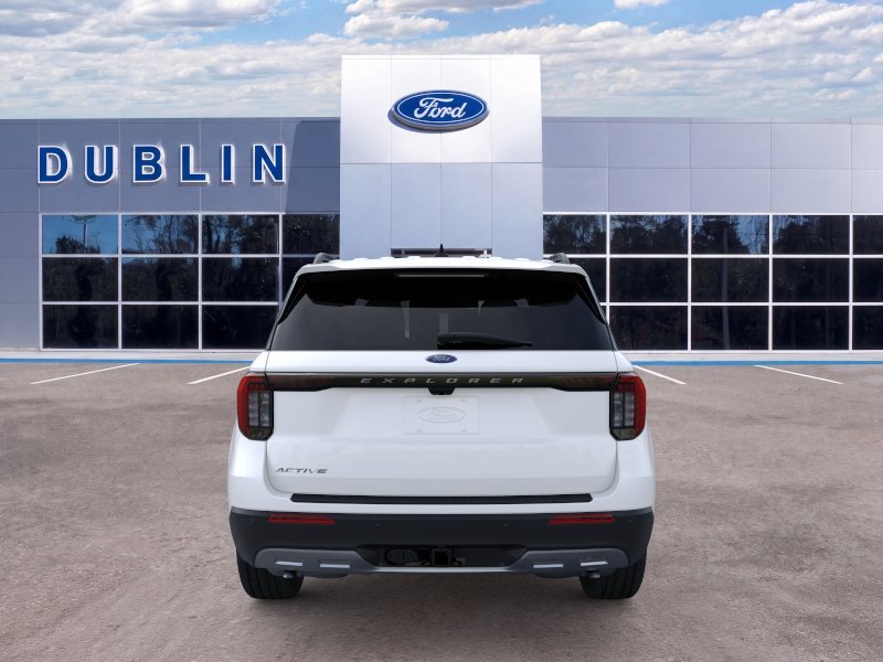 New 2026 Star White Metallic Tri-Coat Ford Active image 34