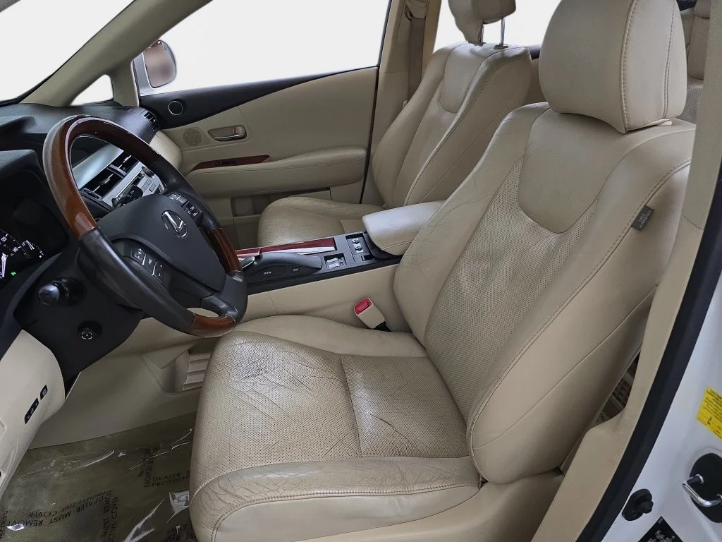 Used 2010 White Lexus 450h image 17
