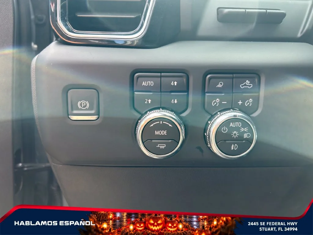 Used 2024 Sterling Metallic GMC Denali image 18