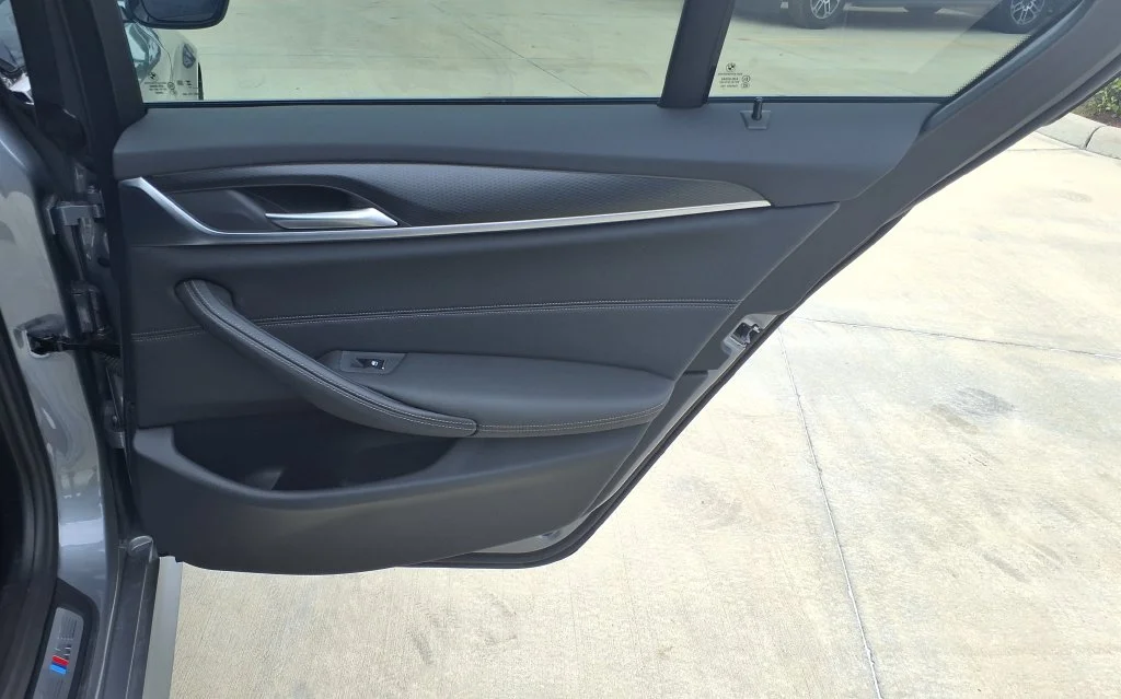 Used 2023 Gray BMW 530i image 15