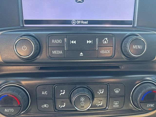 Used 2017 White GMC Denali image 40