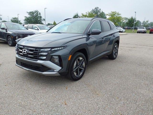 New 2026 Gray Hyundai SEL image 2