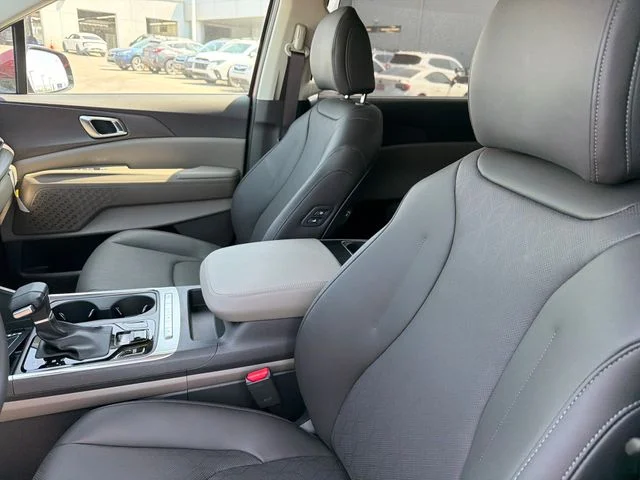New 2026 Flare Red Kia EX image 17