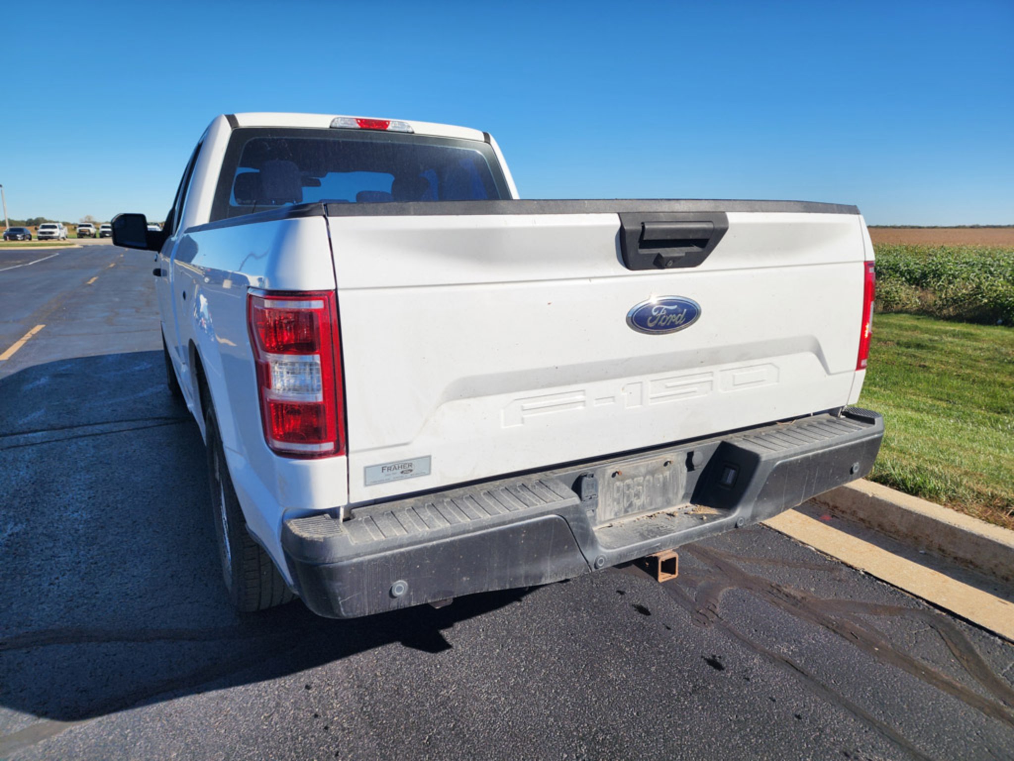 Used 2018 Oxford White Ford XL image 3