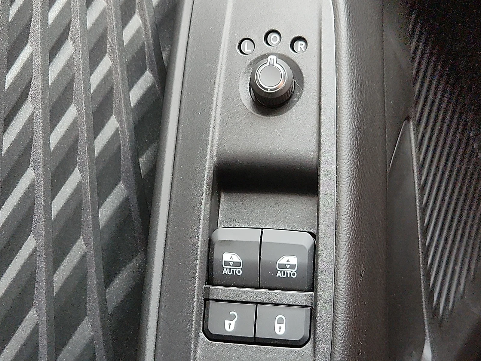 New 2026 White Knuckle  Paint Dodge SCAT PACK 2-DOOR AWD image 17