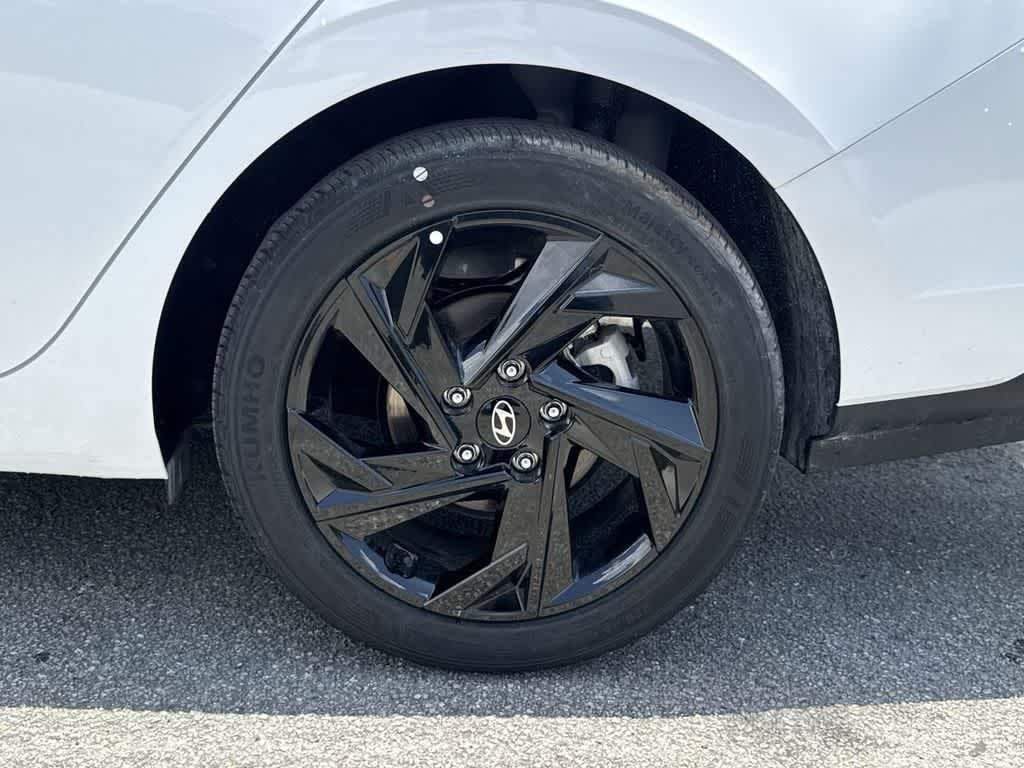 New 2026 Serenity White Hyundai SEL Sport image 11