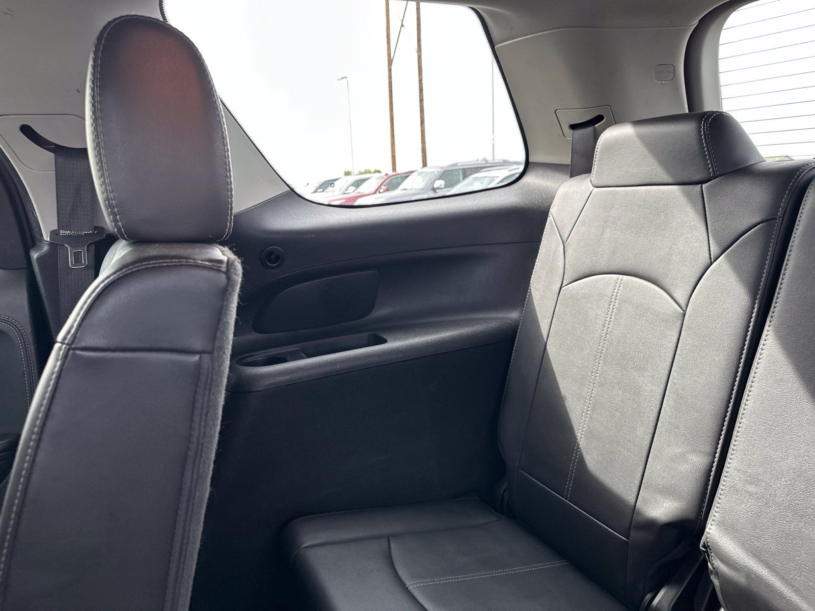 Used 2017 Silver GMC Limited image 25