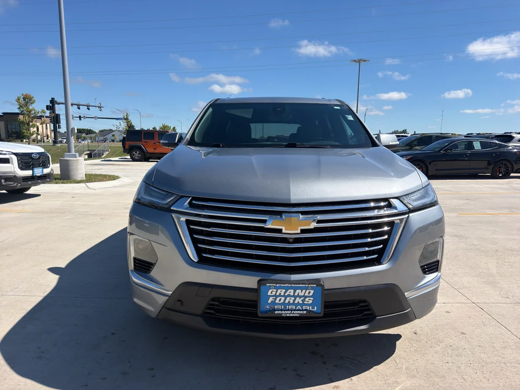 Used 2023 Sterling Gray Metallic Chevrolet Premier image 3