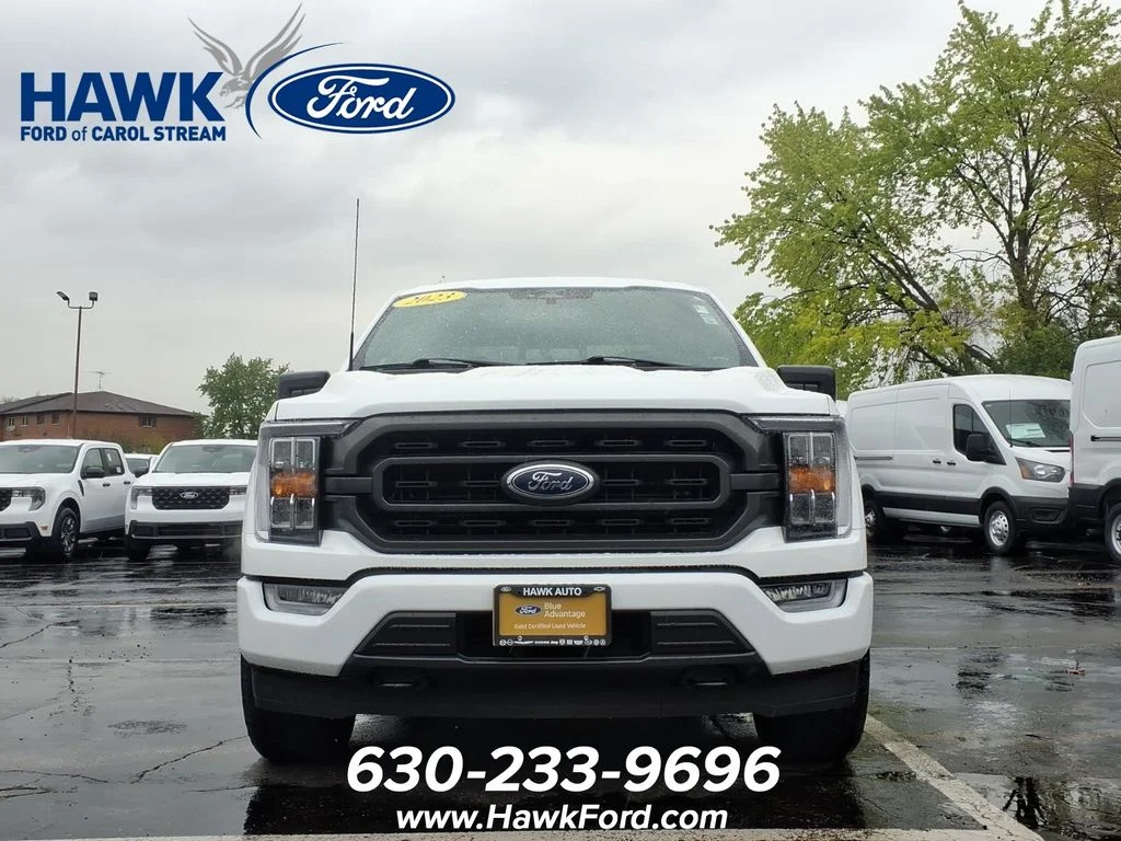 Certified Used 2023 Oxford White Ford XLT image 2