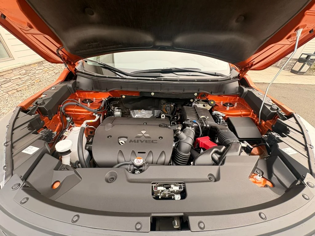 New 2026 Orange Mitsubishi 2.0 LE image 60