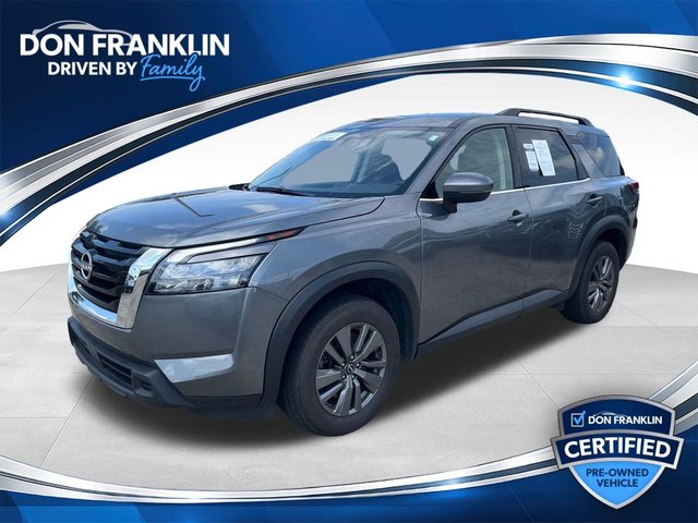 2024 Nissan Pathfinder SV