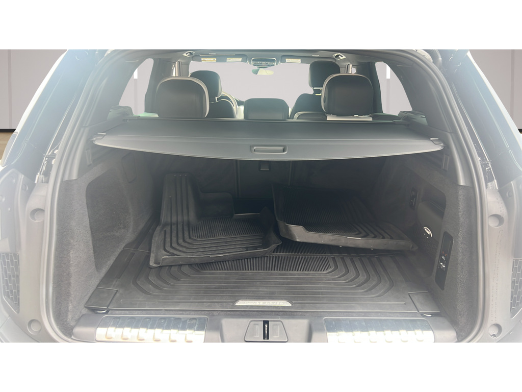 Certified Used 2024 Black Land Rover Dynamic SE image 17