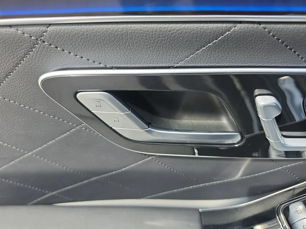 Used 2023 Black Mercedes-Benz S 580 image 16