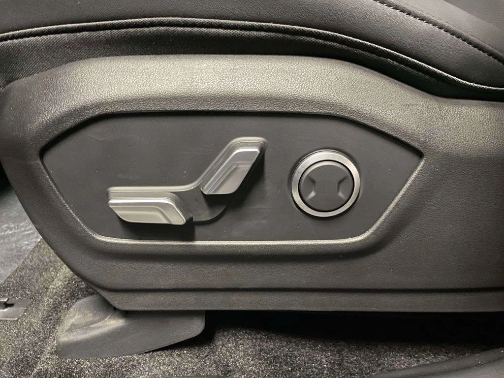 New 2026 Blue Hyundai SEL image 17