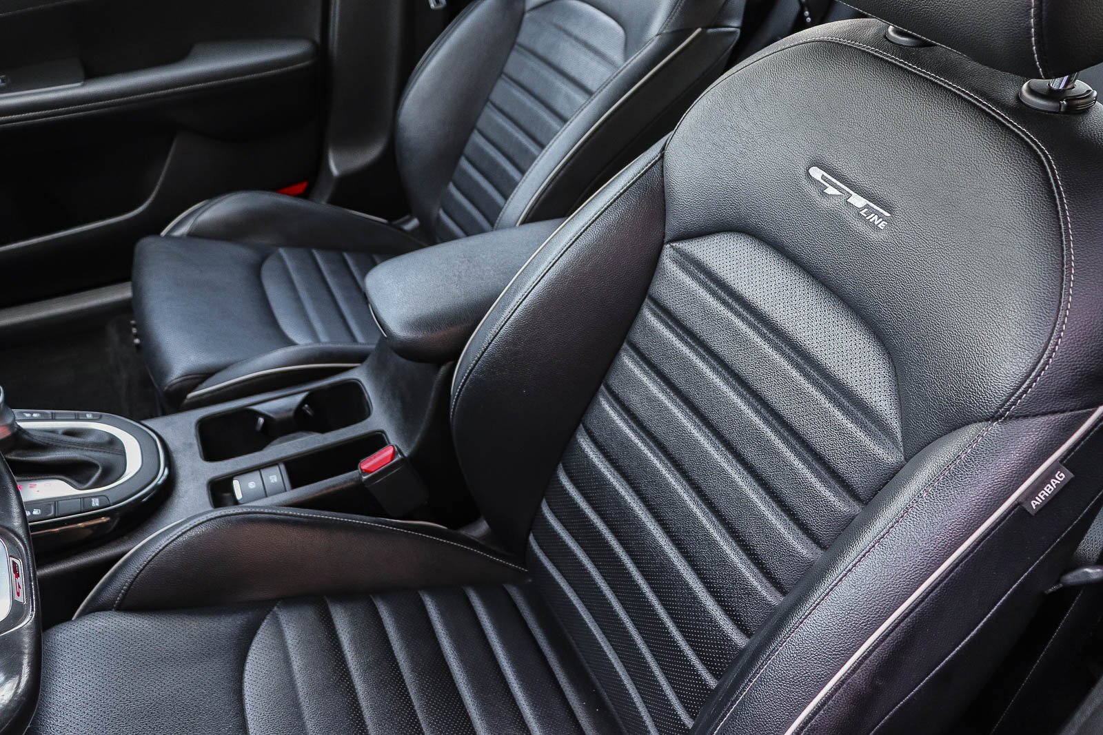 Used 2023 Steel Gray Kia GT-Line image 30